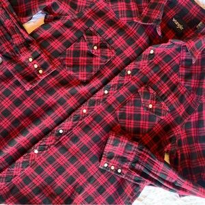 Wrangler Red and Black Checkered Men's Shirt